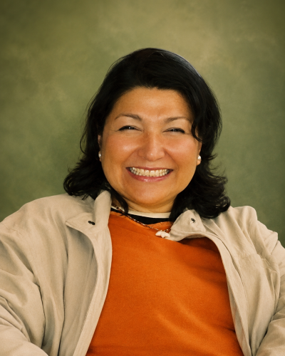 Cheerful Yolanda Portrait Yolanda Reischer-Bohanec, founder of Understanding Vienna